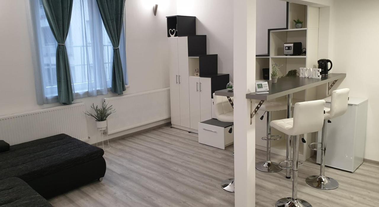 Apartamento Belvárosi Apartman 2 Miskolc Exterior foto